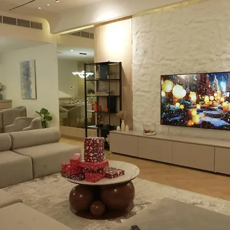 Sea Breeze Villa Fujairah Exterior photo