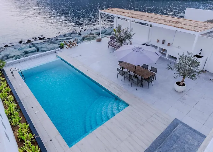 Sea Breeze Villa