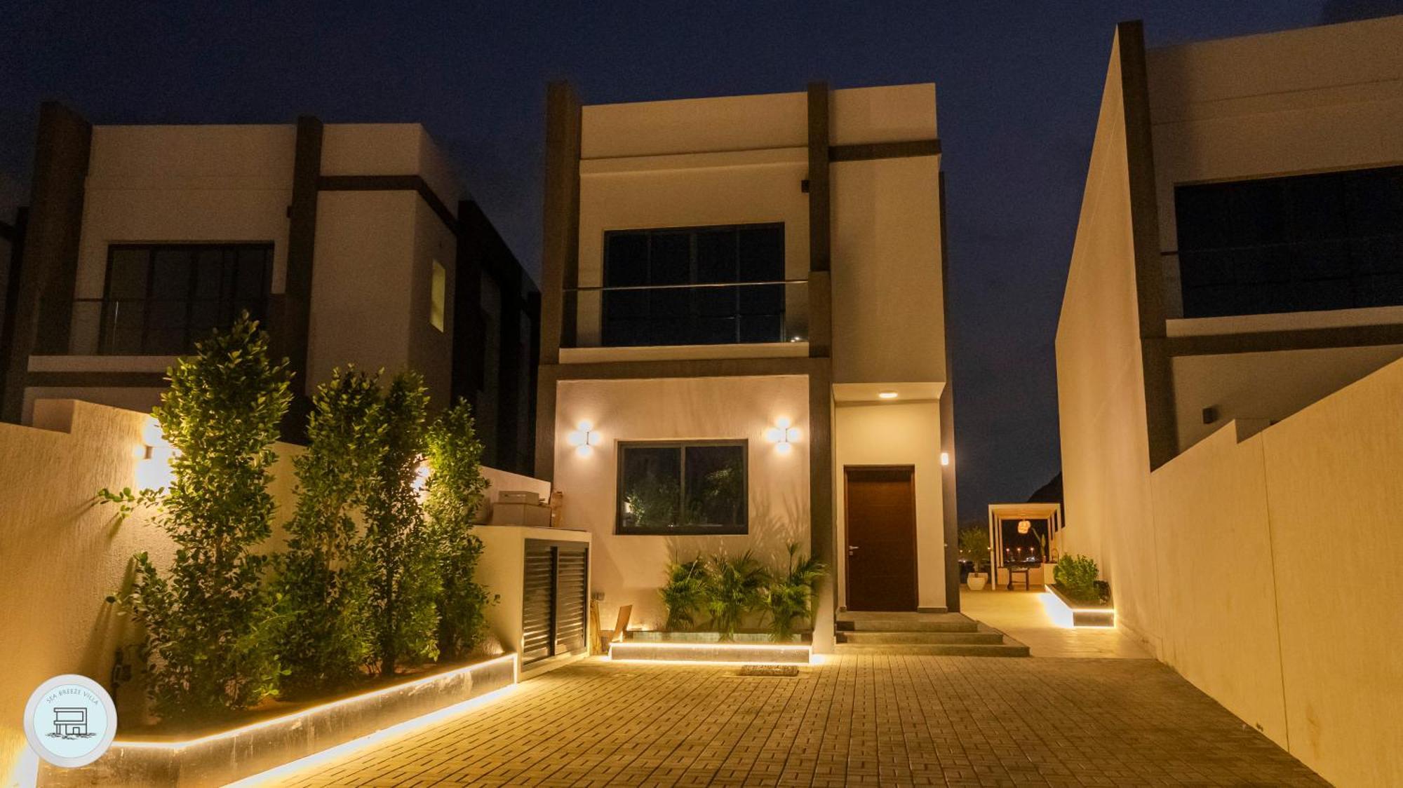 Sea Breeze Villa, Al Dana, * Fujaira