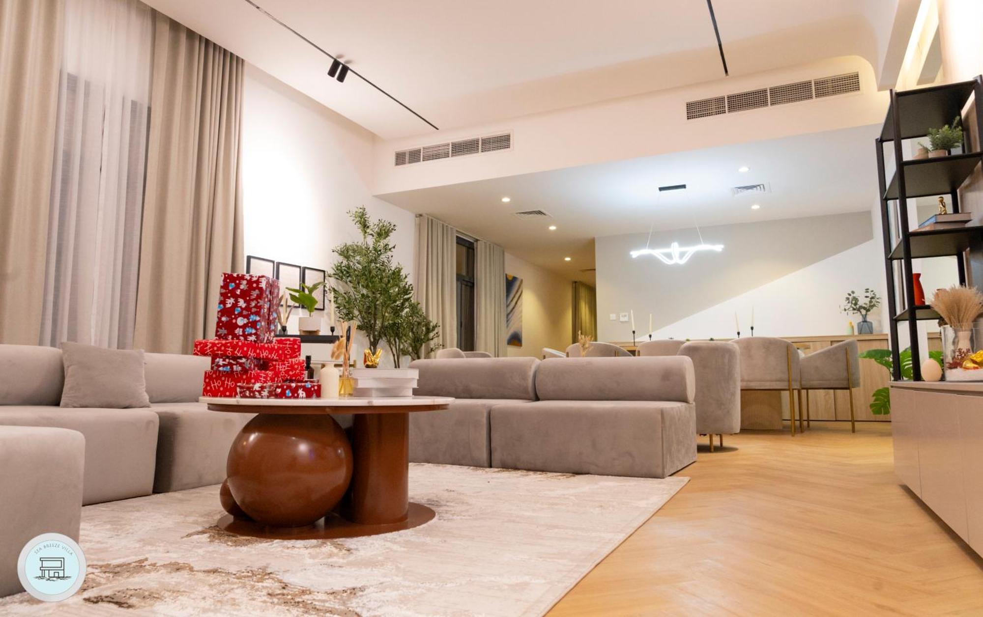 Villa Sea Breeze Villa, Al Dana, *